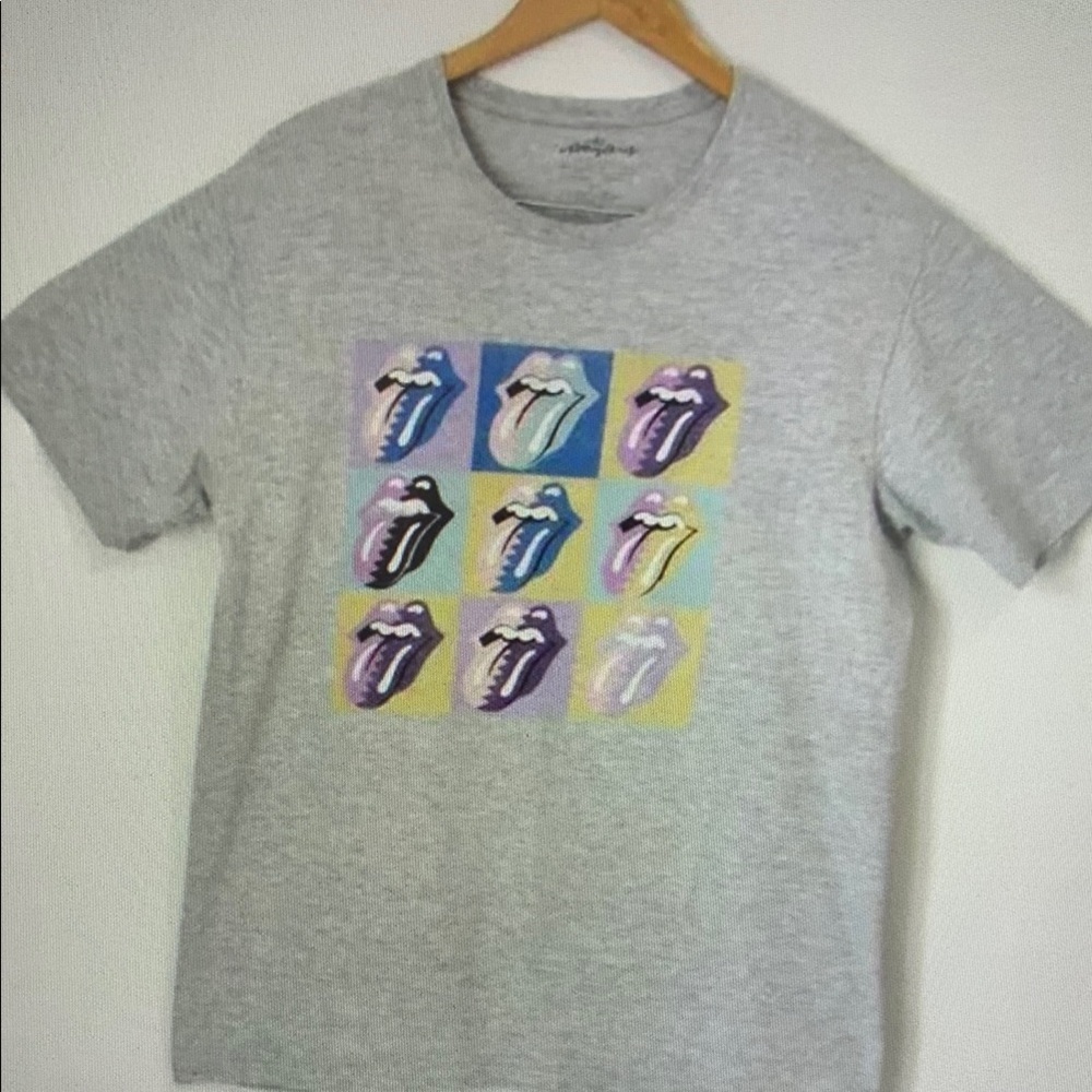 Gray Graphic T-Shirt